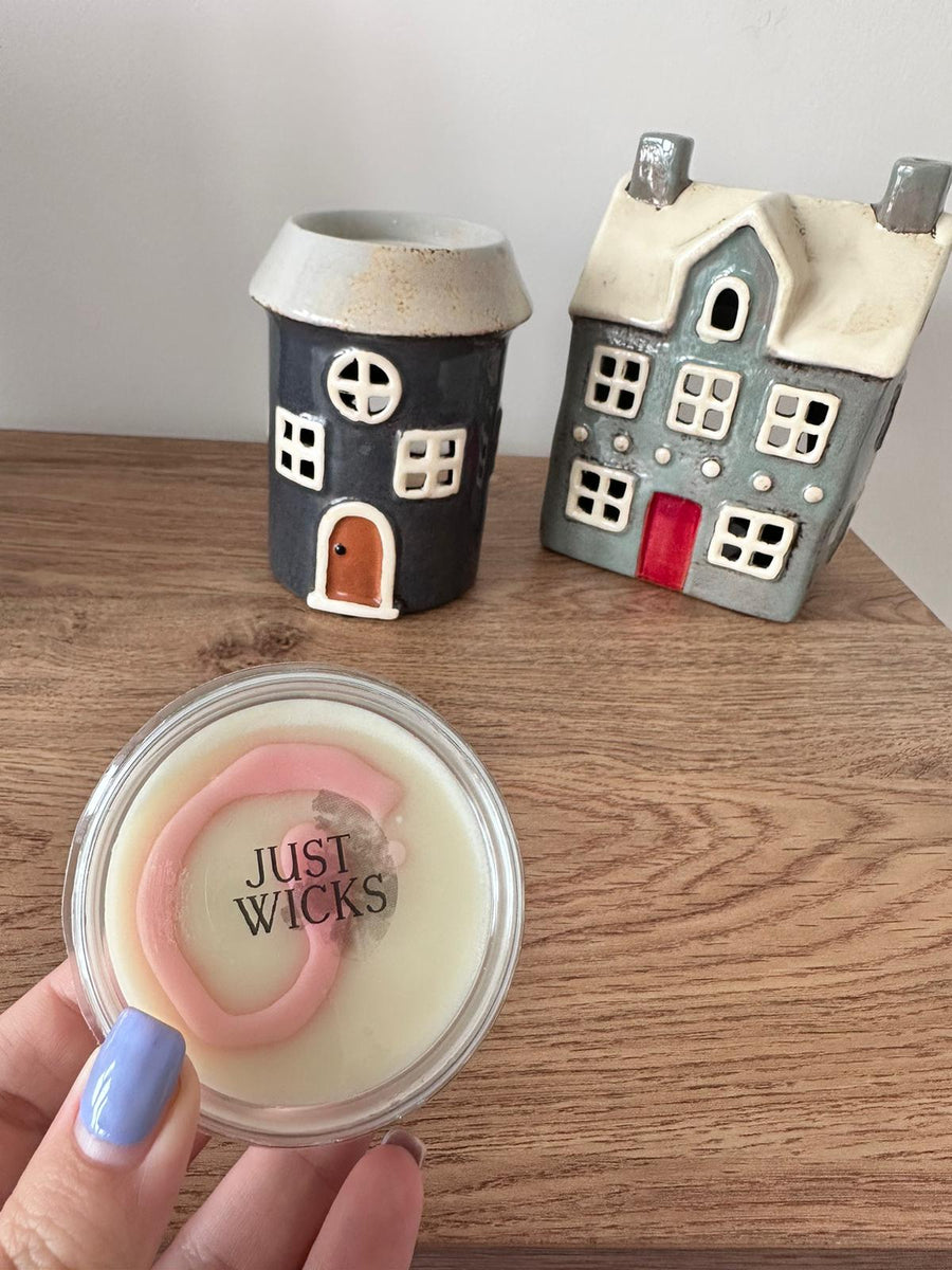 The easiest ways to change your wax melts Just Wicks Limited
