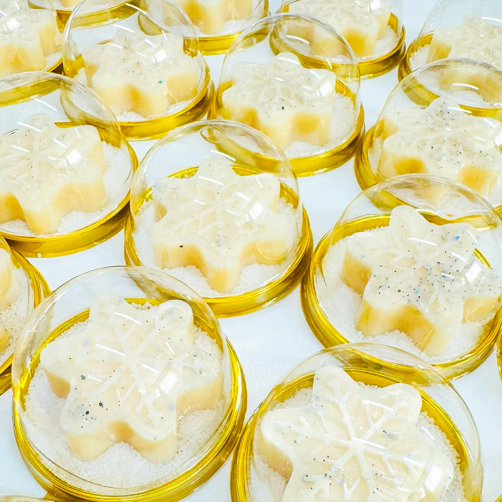 Snow Globe Wax Melt - Nordic Cedar