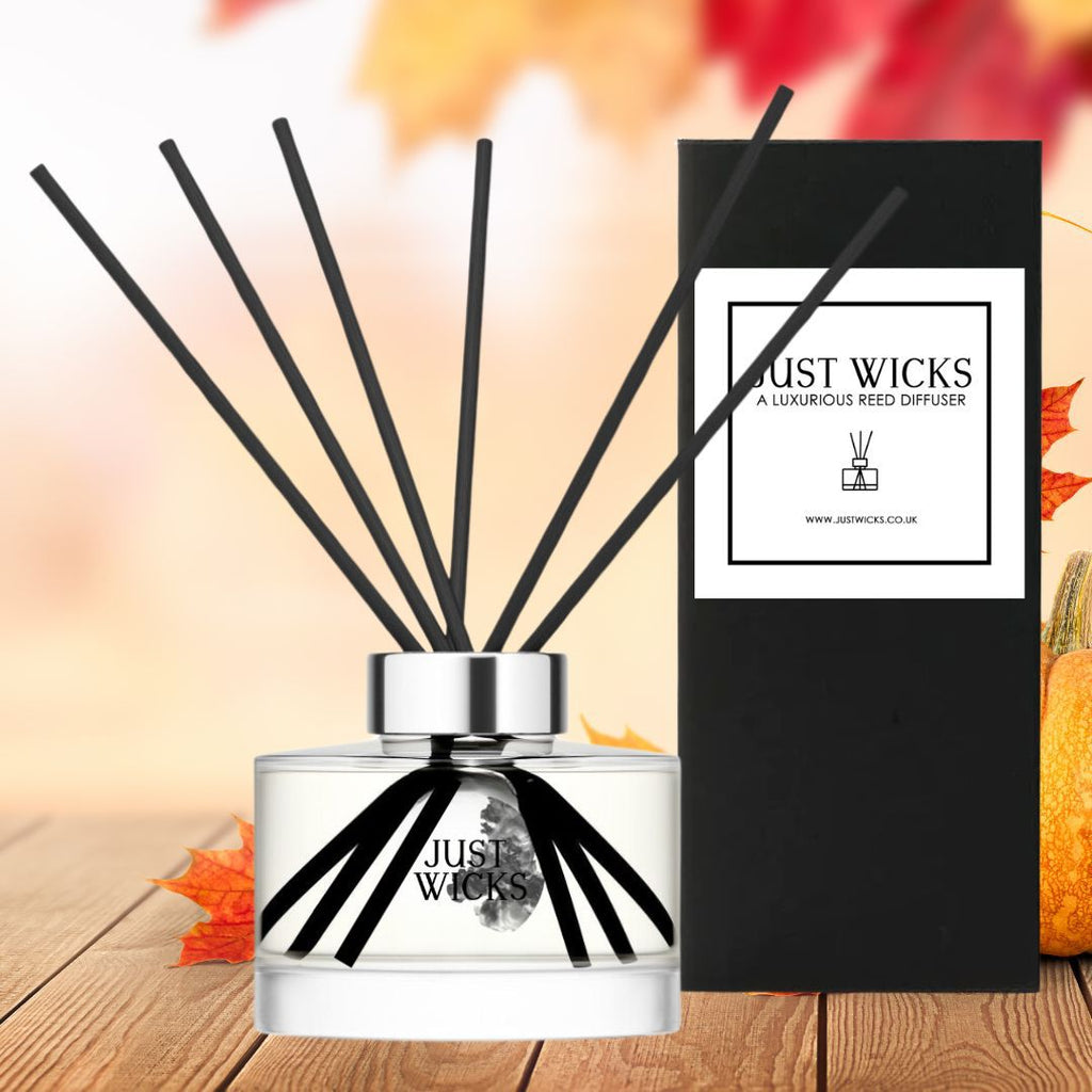 Warm Woollen Blanket | Reed Diffuser